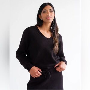 Brunette The Label Black Boxy V-Neck Sweater